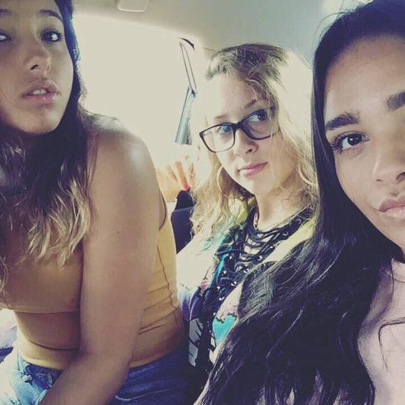 Meet your Posher, Alice pereira de - Picture 1 of 1